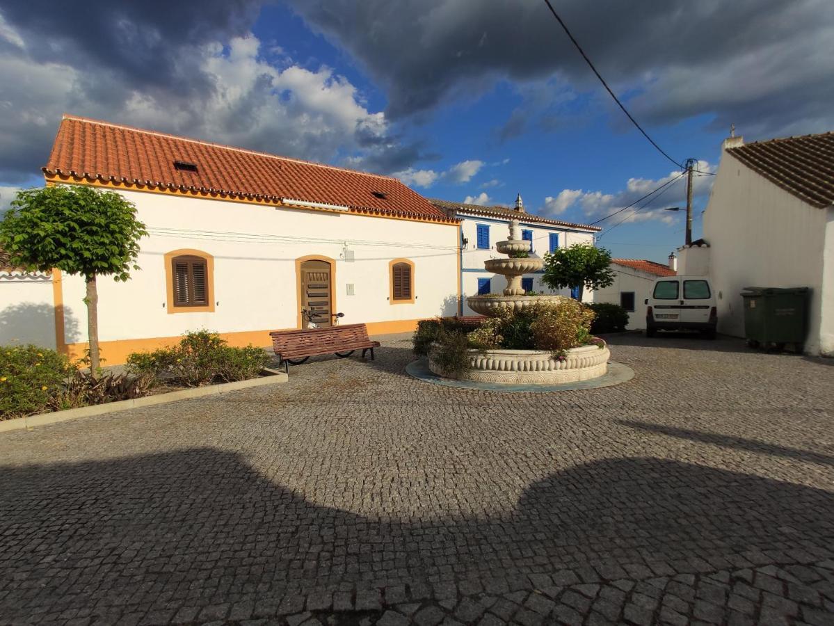 Casa Do Povo Villa Gomes Aires Exteriör bild